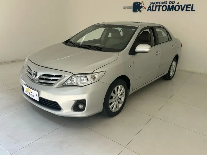 Toyota Corolla Altis 2.0 Flex 16V Aut. 2012