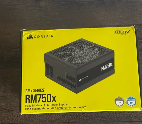 Corsair RM750x 750W 80 Plus Gold Full Modular - Completa com caixa e cabos
