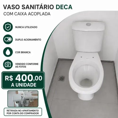 Bacia Sanitária Deca com Caixa Acoplada.
