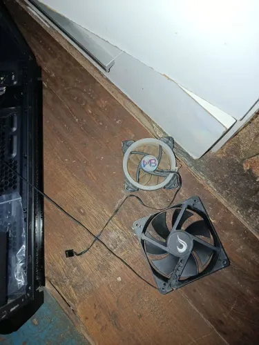 2 Ventoinhas usadas