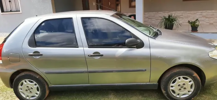 Fiat Palio ELX 1.3 MPI Flex 8V 4P 2005