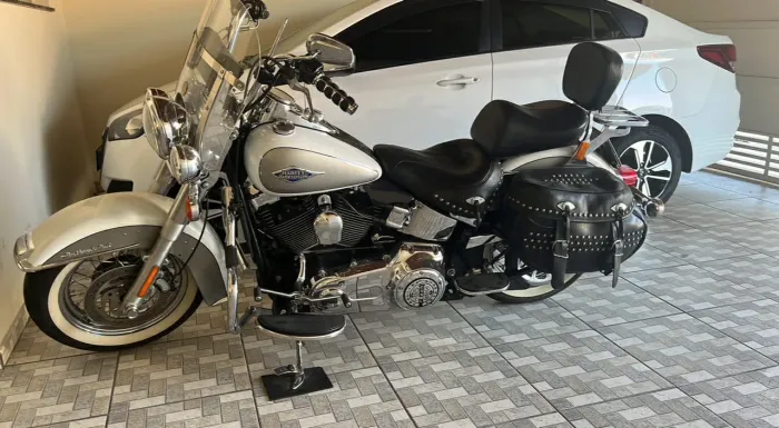 Harley Davidson Heritage 2009 classic. Bx km linda