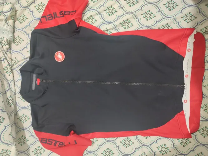 Jersey castelli
