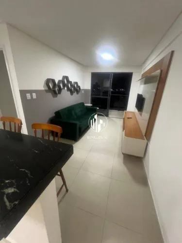 Apartamento Mobiliado com 01 Quarto à 250m da Praia de Intermares