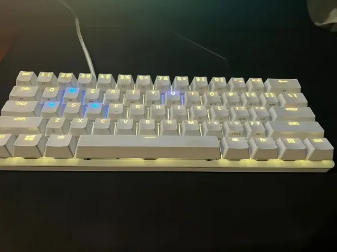 TECLADO RAZER HUNTSMAN MINI