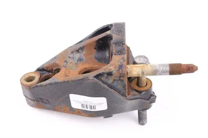Suporte Do Motor Ferro Rav4 2013