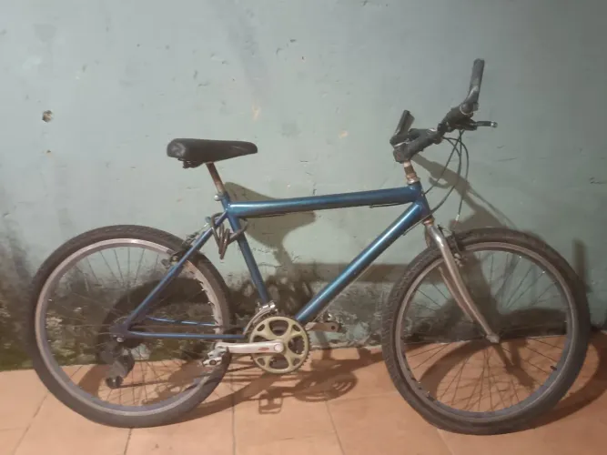 BICICLETA PROFISSIONAL TUDO 100% 