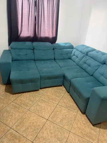 Sofá grande , todo retrátil / cor muito linda