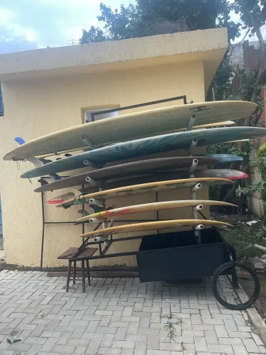 Vendo barraca de pranchas de surf 12 vagas sup, long e etc?