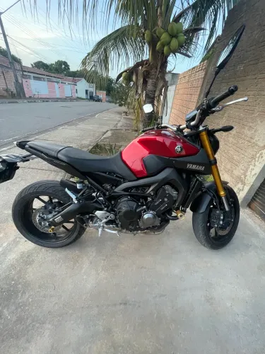 MT 09