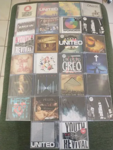 Cds Hillsong e outros títulos novos e seminovos 