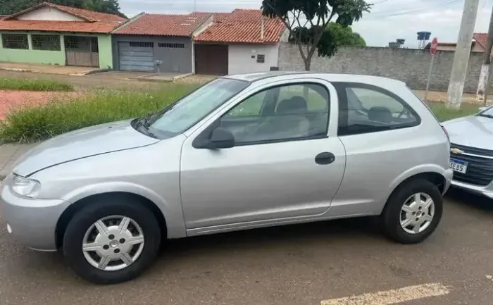 Chevrolet Celta 1.0/super/n.piq.1.0 MPFI VHC 8V 3P 2001