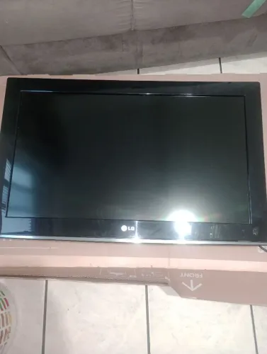 TV LG 32? LCD - Modelo 32LK330 - Ótimo estado