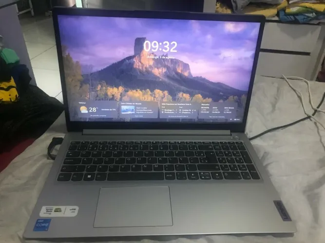 Notebook Lenovo IdeaPad 1 15IAU7