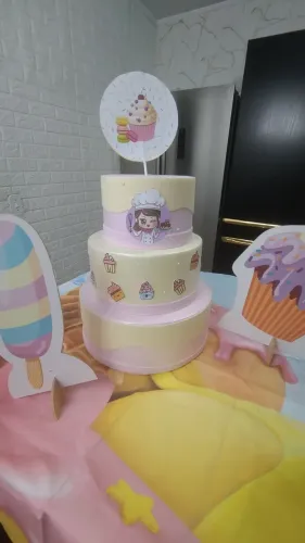 Decoração de Festa Tema Confeitaria / Doces - Completa (Usada) ?