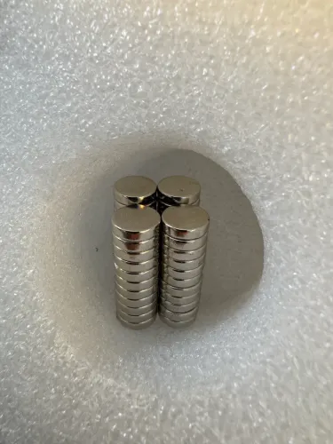 Ímã de neodímio 10x3mm