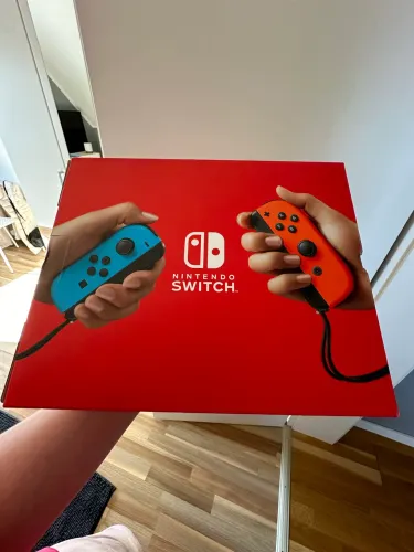 Nintendo Switch V1 + Caixa Original + Acessórios Originais