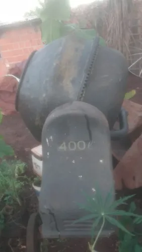Betoneira 400L