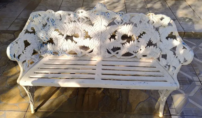 Conjunto de mesa e cadeiras para áreas externas e jardim
