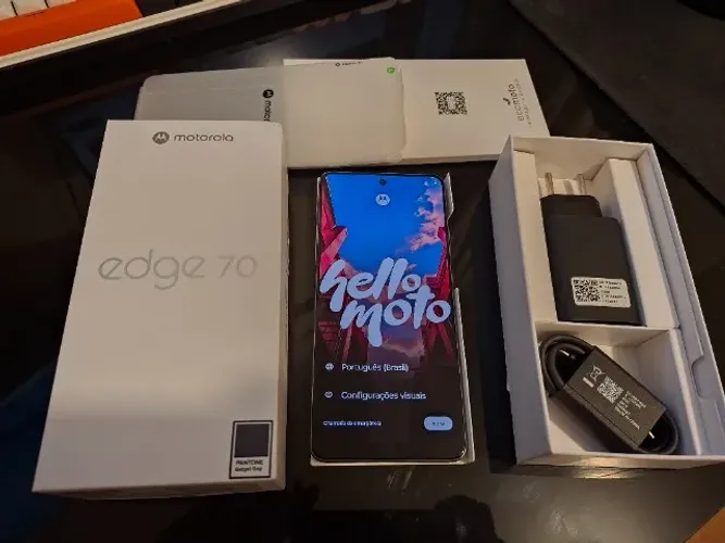 Smartphone Motorola Edge 70 5G | 256GB | 8GB RAM + 16GB RAM Boost | 50MP | Gadget Gray