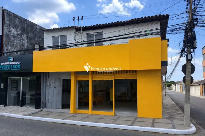 Apartamento Semimobiliado para Aluguel com 2 quartos | Itararé