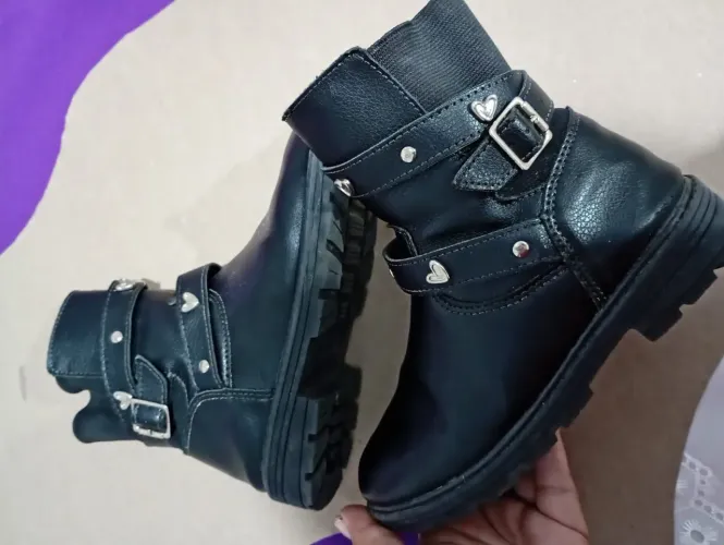 Bota infantil