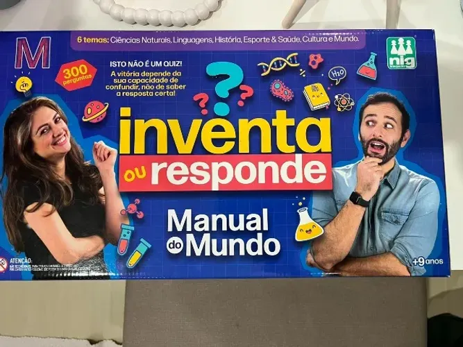 Jogo de tabuleiro/cartas Inventa ou Responde - Manual do Mundo. Novo/caixa lacrada.