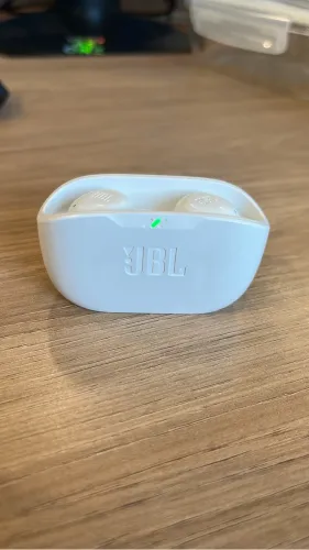 FONE JBL semi novo 