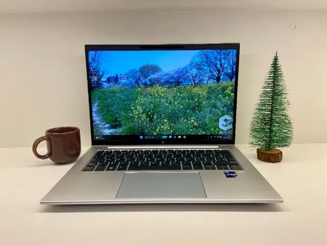 HP ELITEBOOK I5 16GB RAM 256GB SSD 14 POL FHD+