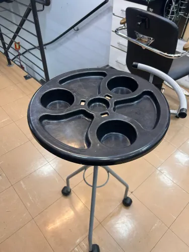 Carrinho auxiliar estética
