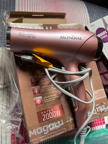 Secador de cabelo novo
