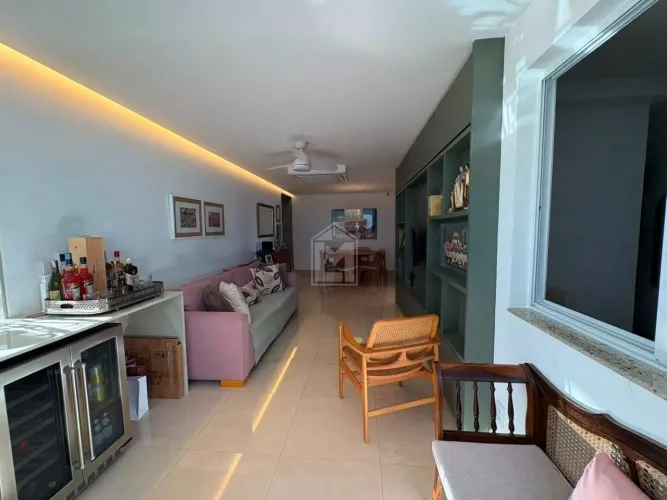 Lívia Machado aluga apto 04 quartos com 130 m² em Jardim da Penha - Vitória/ES