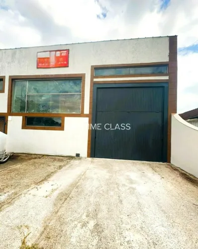 Depósito de 330m², 2 banheirosBairro Bom Princípio