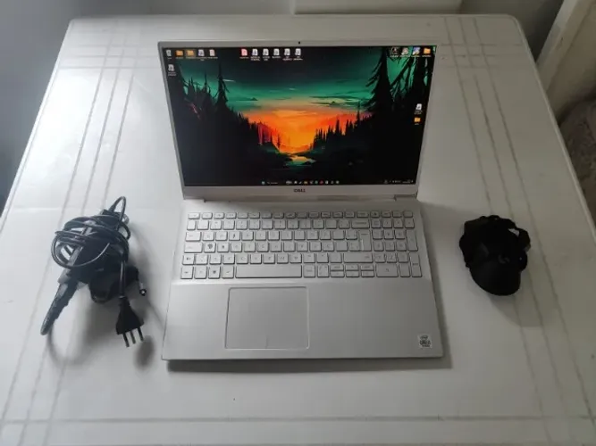 Notebook Dell Inspiron I15 (i5/256gb/16gb ram/gtx m250 - usado)