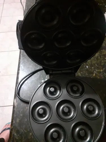 Assadeira elétrica de Donuts 