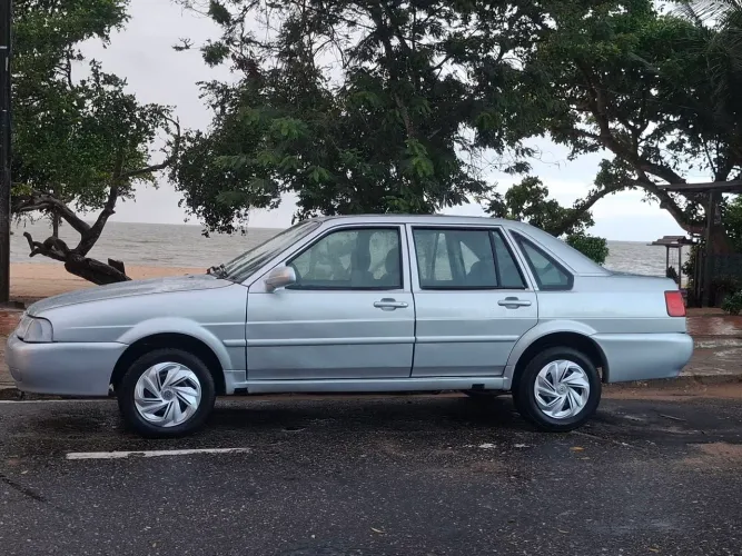 Volkswagen Santana 1.8 MI (álcool) 2000