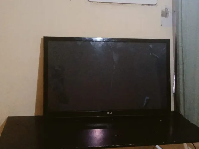 TV Plasma LG 42" 42PJ350 com Defeito | Tela Quebrada | Peças | Mesquita RJ