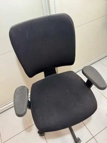 Vendo cadeira para escritório