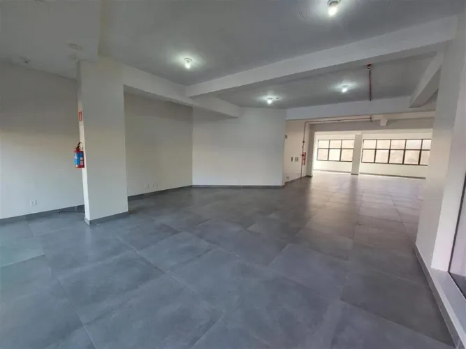 SALA COMERCIAL PARA LOCAÇÃO NO CRUZEIRO