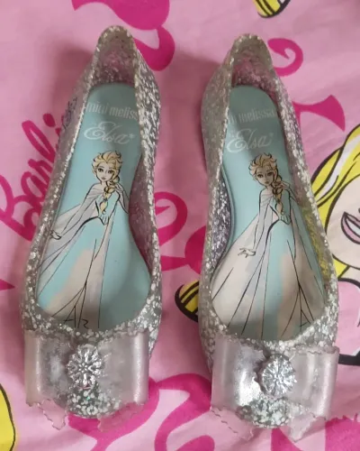 Mini Melissa Elsa tamanho 28