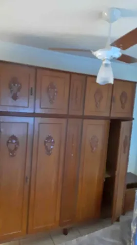 GUARDA ROUPA CASAL MADEIRA - NÃO ENTREGO 