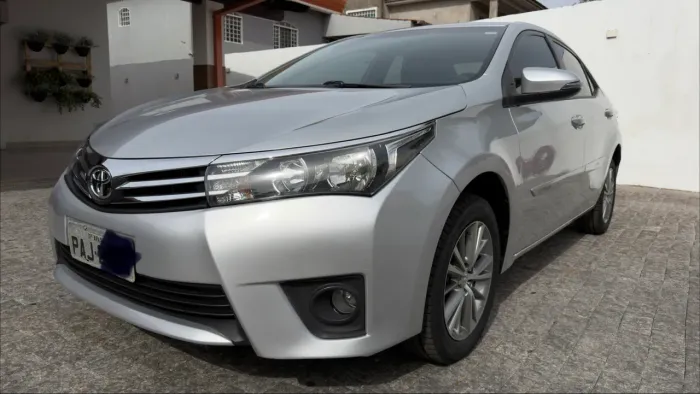 Toyota Corolla GLI 1.8 Flex 16V Aut. 2016