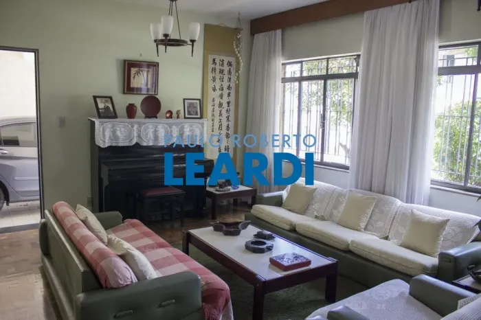 CASA ASSOBRADADA - MORUMBI - SP