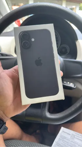 iPhone 16