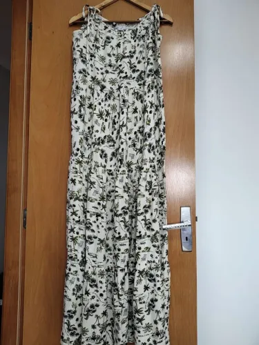 Vestido longo estampado off-white