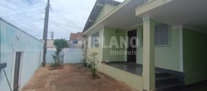 Venda de Casas / Padrão na cidade de São Carlos