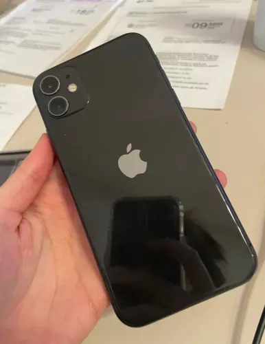 iPhone 11