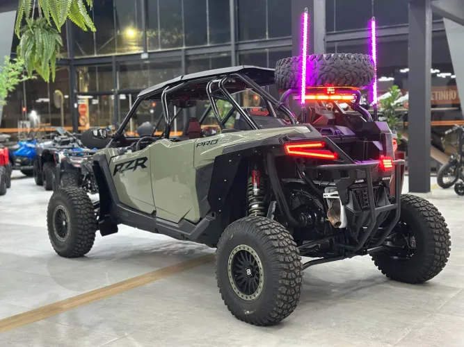 UTV polaris RZR PRO S 4 lugares