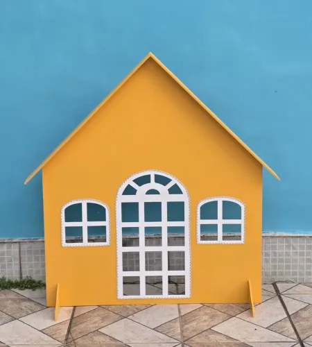 CENÁRIO MÁGICO DE OZ (PAINEL MICROFIBRA E CASA EM MDF PINTADA)