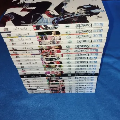 Blue Exorcist volumes 1 ao 22 + 25 ao 28 (total 26 volumes)